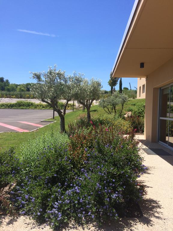 The Originals City, Hotel Ecoparc, Montpellier Est Saint-Aunes Exterior photo